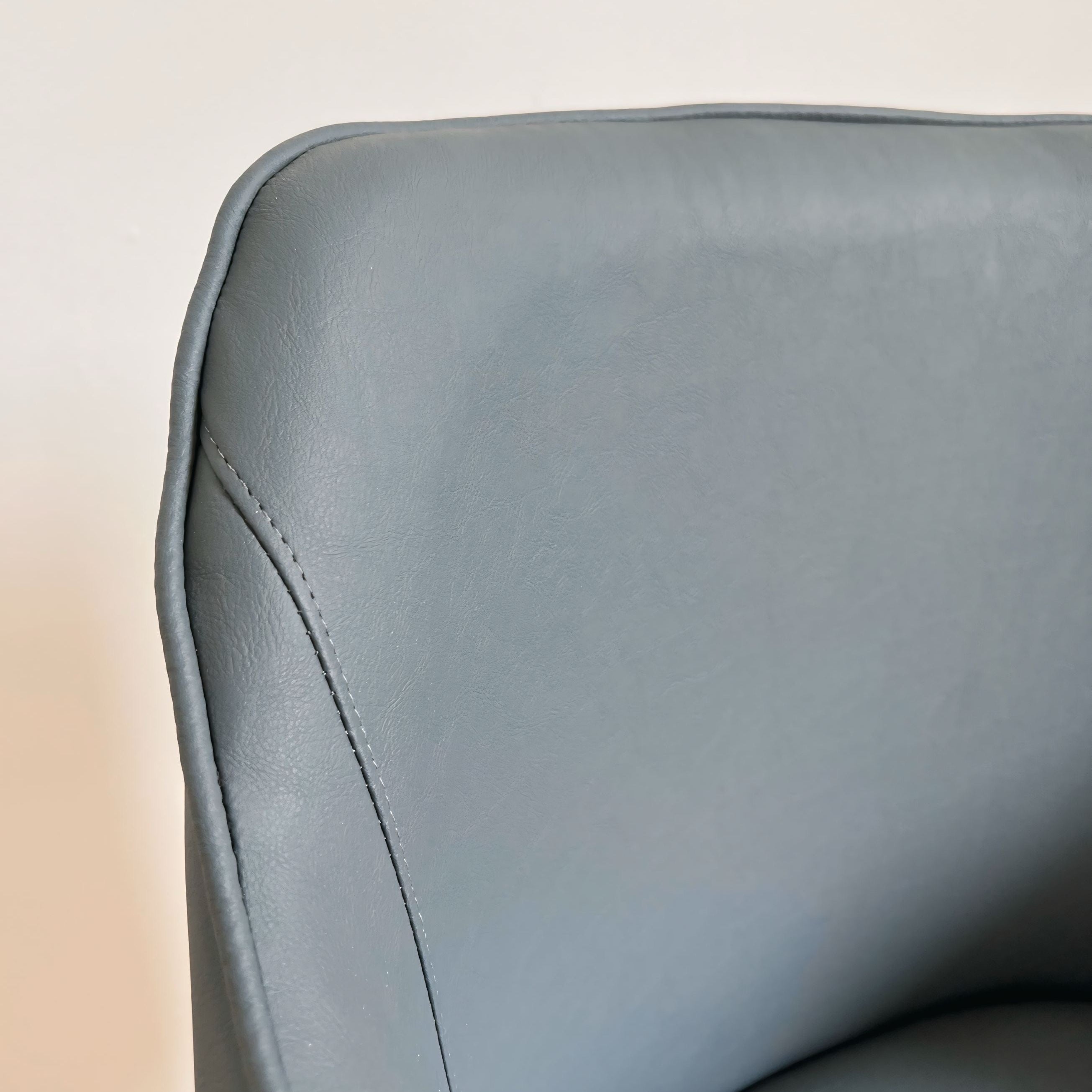 Sillón Aurora - Ecocuero Gris